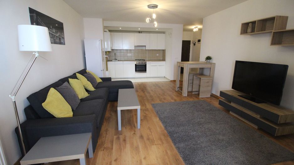 APARTAMENT CU LOC DE PARCARE SUBTERAN - Poză 2