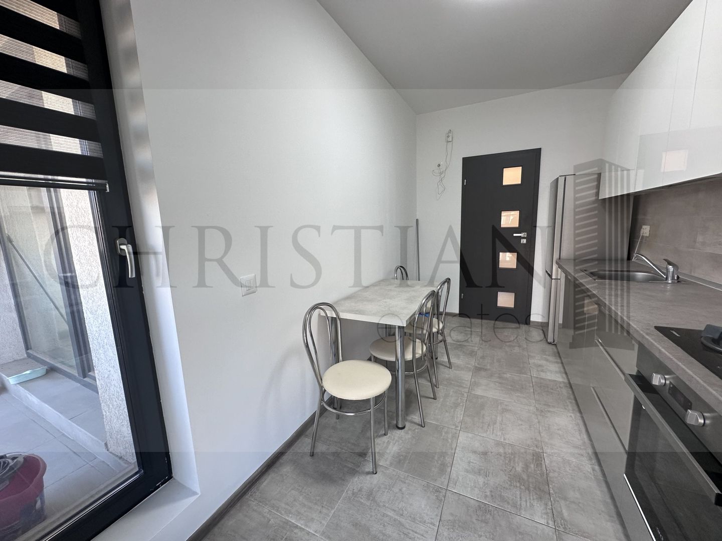 Apartament 2 camere - Exigent Plaza Residence Faza 4 + parcare - Poză 9