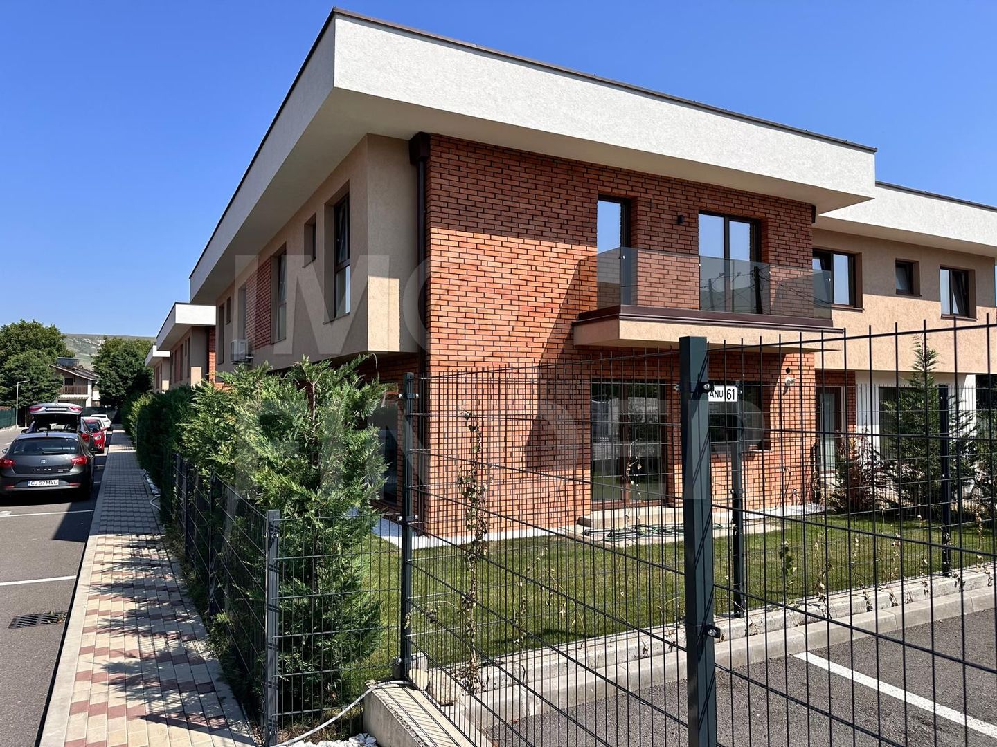 DEZVOLTATOR - Case cuplate Floresti,  zona de case - Poză 28