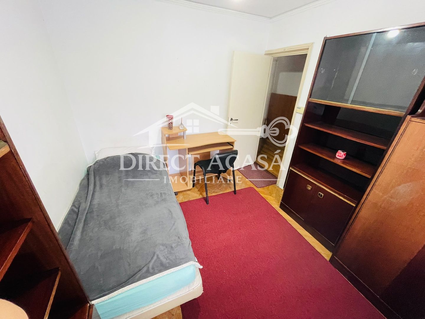Apartament cu 3 camere de inchiriat-Str Godeanu-Zona Dambu - Poză 1