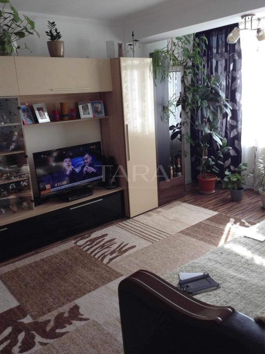 Apartament 1 camera, Floresti, zona Eroilor - Poză 1