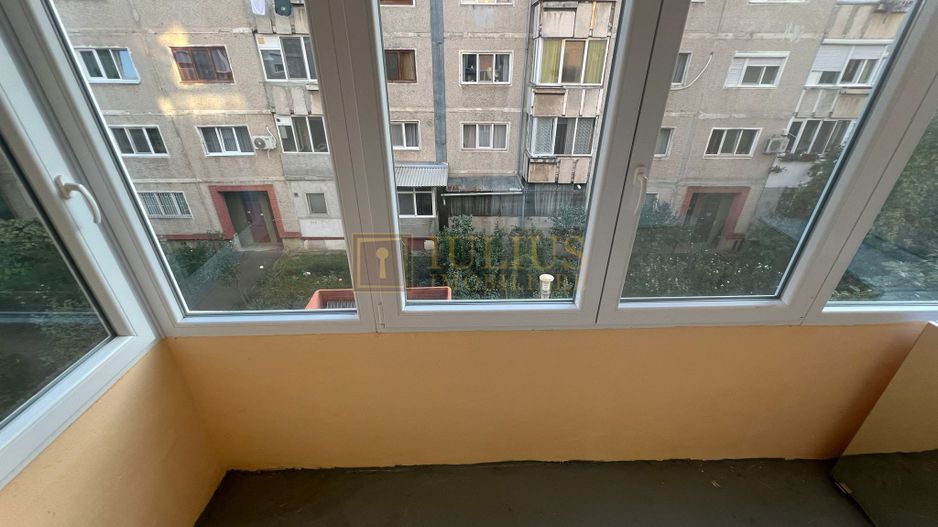 Soarelui, langa Parcul Padurice; centrala proprie, 2 bai. - Poză 6