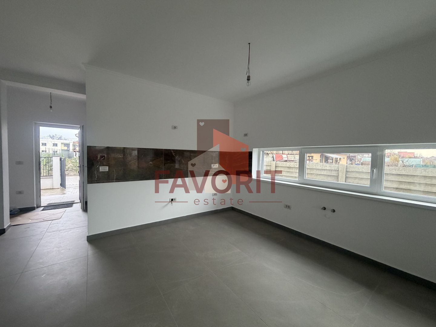 Finisat la cheie. Acces asfaltat. Disponibil imediat - Poză 3