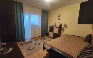 Apartament | 4 camere  | 94 mp | etaj intermediar | zona Farmec - Poză 9
