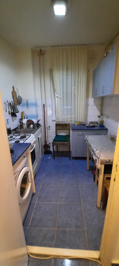 Sagului-Turist | 3 Camere | Decomandat | Etaj Intermediar. - Poză 4