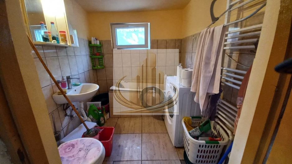 Casă individuală Plopi, 75 mp, teren 1.365 mp, 2 corpuri - Poză 9