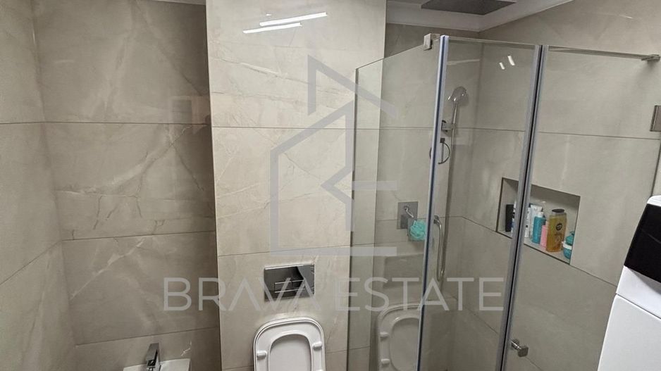 Apartament de vânzare, 53 mp ,loc de parcare subteran ,zona Buna ziua - Poză 13