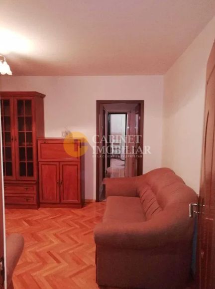 Apartament cu 3 camere semidecomandat zona Alexandru - Poză 2