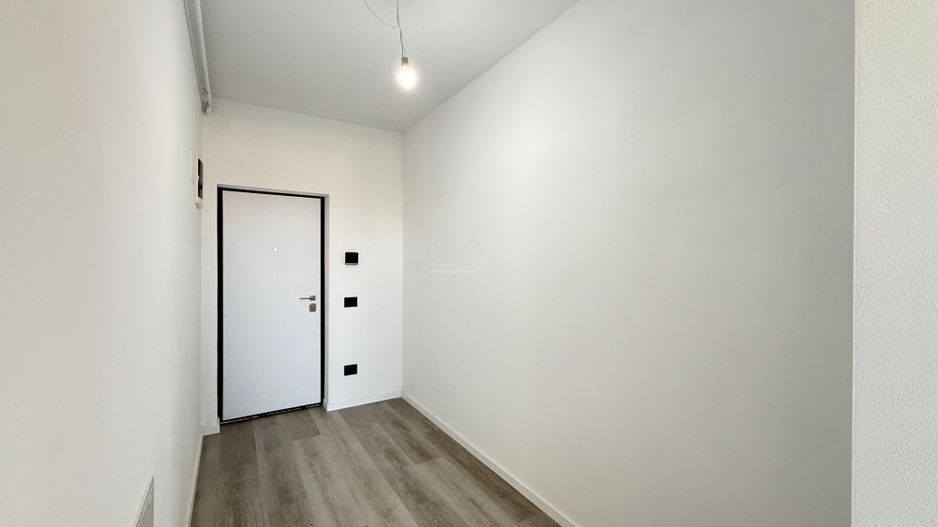 Ap pe 2 niveluri. 3 camere, 2 bai. 2 locuri de parcare. - Poză 6