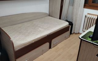 Inchiriez apartament 3 camere - Poză 1