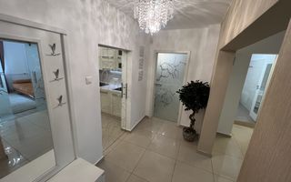 Apartament Lux 4 camere metrou loc parcare - Poză 3