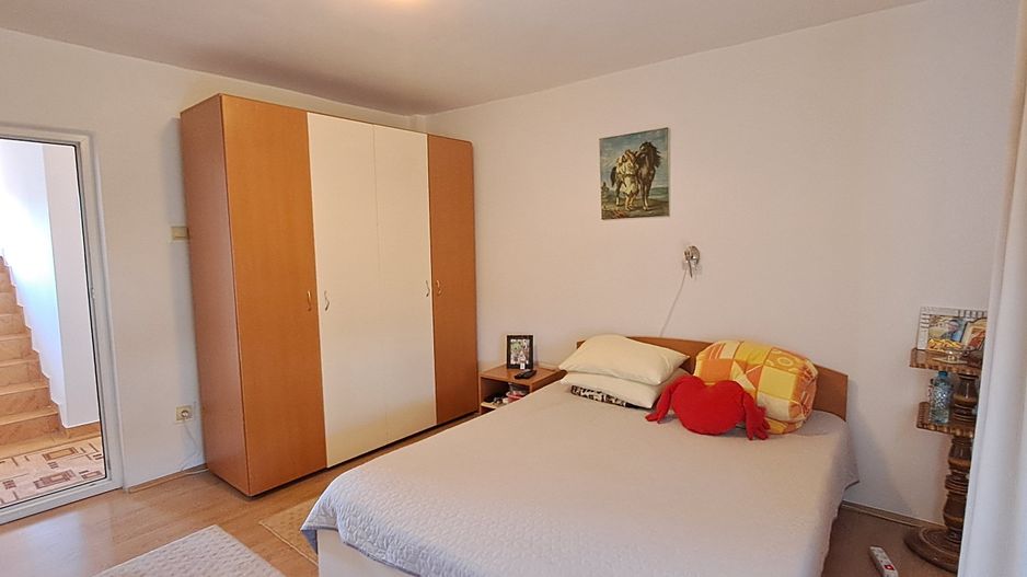 Giurgiului 5 camere, garaj subteran, utilitati, statii stb si metrou - Poză 8