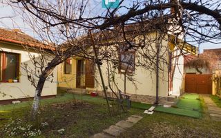 Casă cu teren în Pârneava - Poză 13