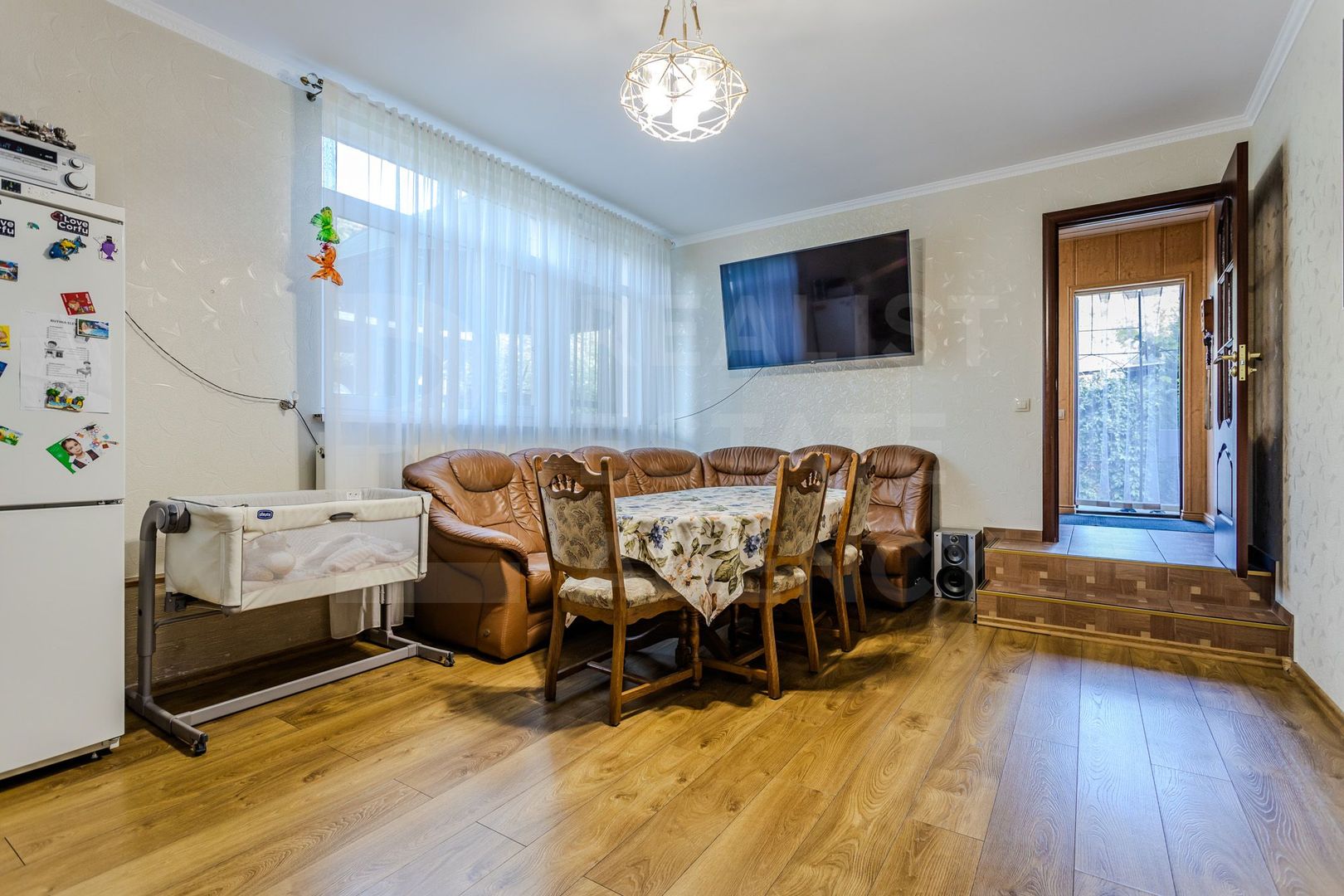 Vânzare, casă, 3 nivele, 160 mp, Goianul Nou - Poză 7