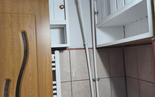 Mic la întreținere, bun la randament: apartament în Orșova - Poză 22