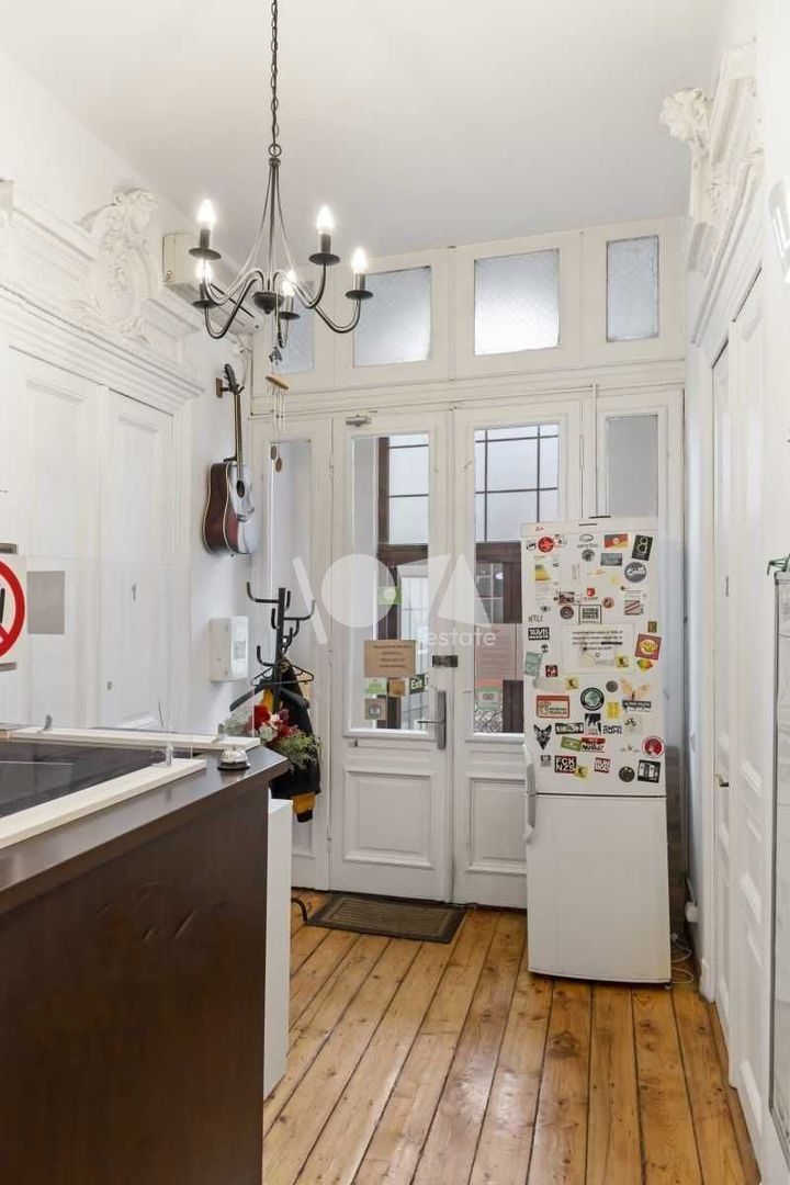 De închiriat: casă 8 camere - Eroilor / Splai / Spitalul Militar - Poză 1