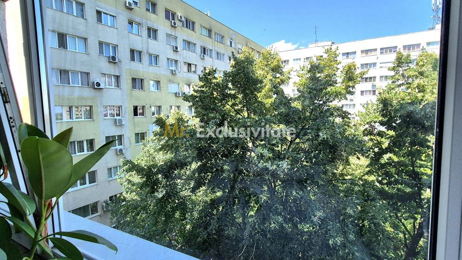 Apartament 3 camere - metrou 1 Dec. - Poză 3