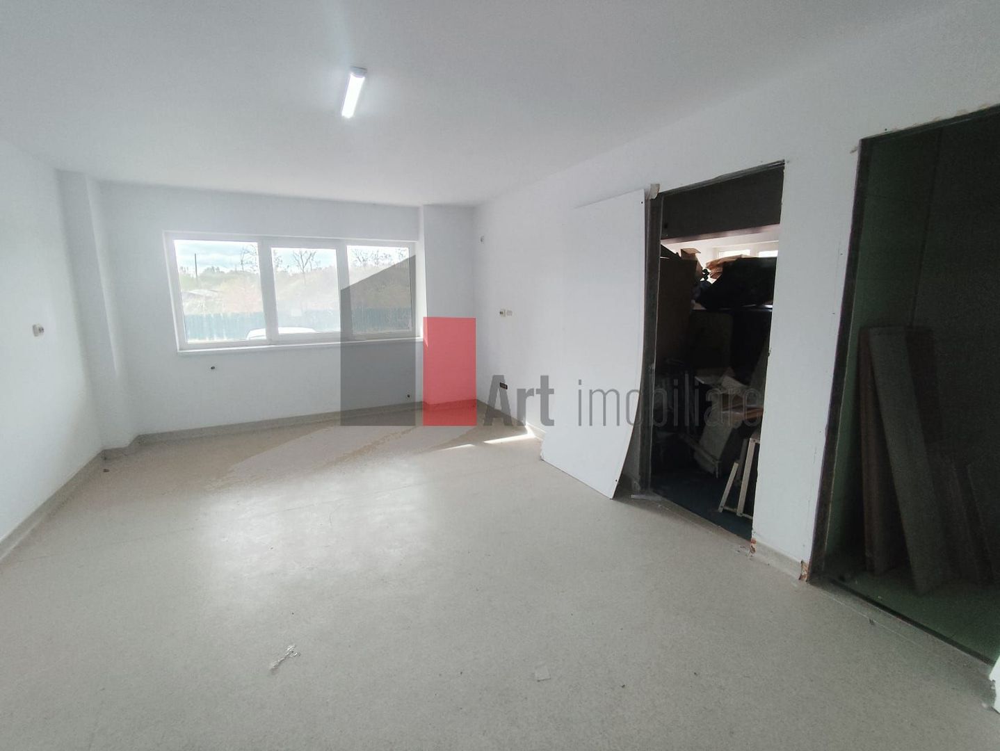 Apartament cu 3 camere de vanzare in Confort City - Poză 1
