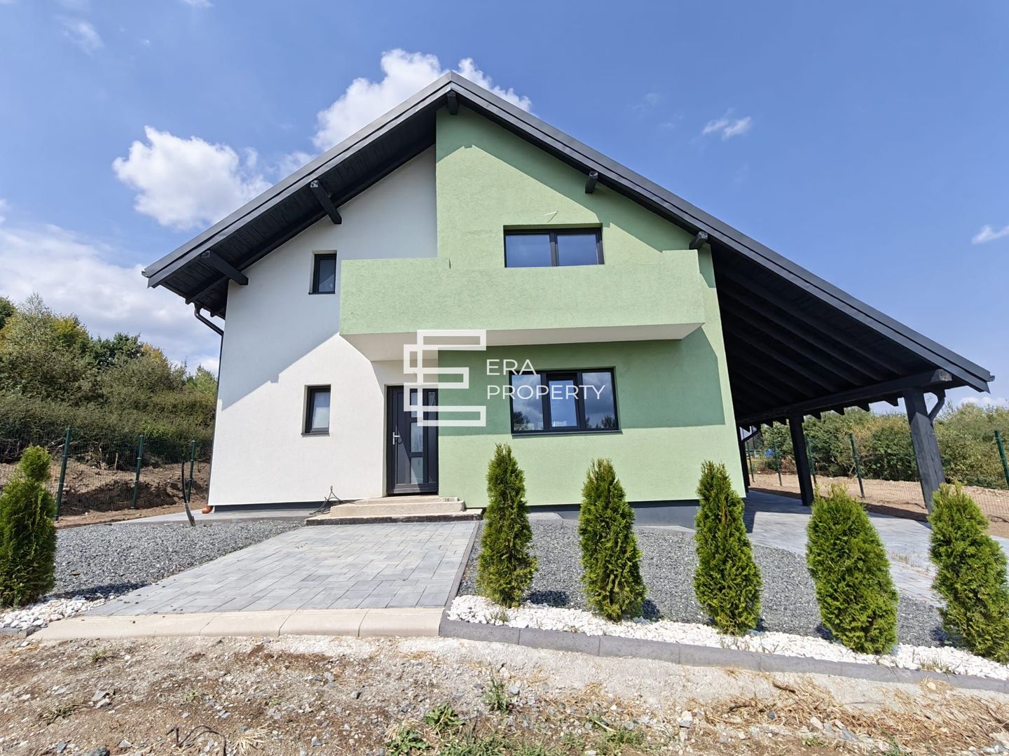 Casă single- 5 Camere - teren 504 mp -Selimbar, Cartierul Tineretului - Poză 1