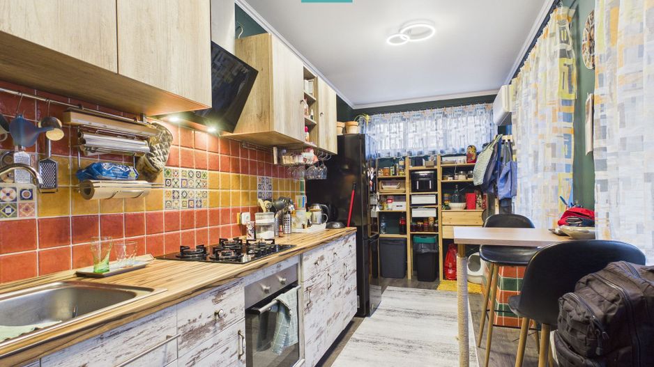 Apartament ultracentral cu 2 camere în Mako - Poză 6