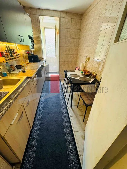 Vânzare apartament decomandat 3 camere - Bd. Obregia - Poză 4