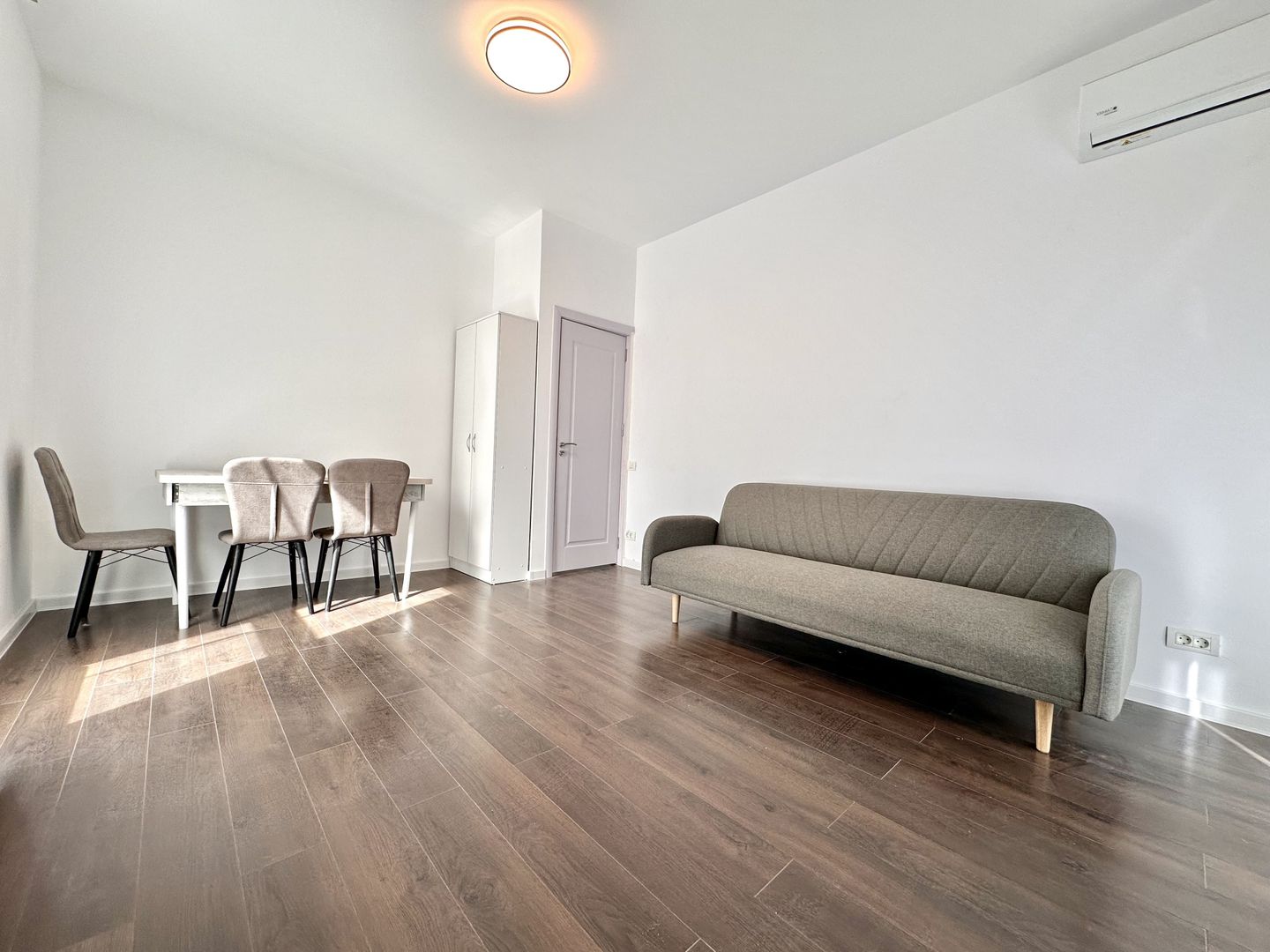 Apartament 2 Camere Exigent Plaza Faza 5 + Parcare inclusa! - Poză 5