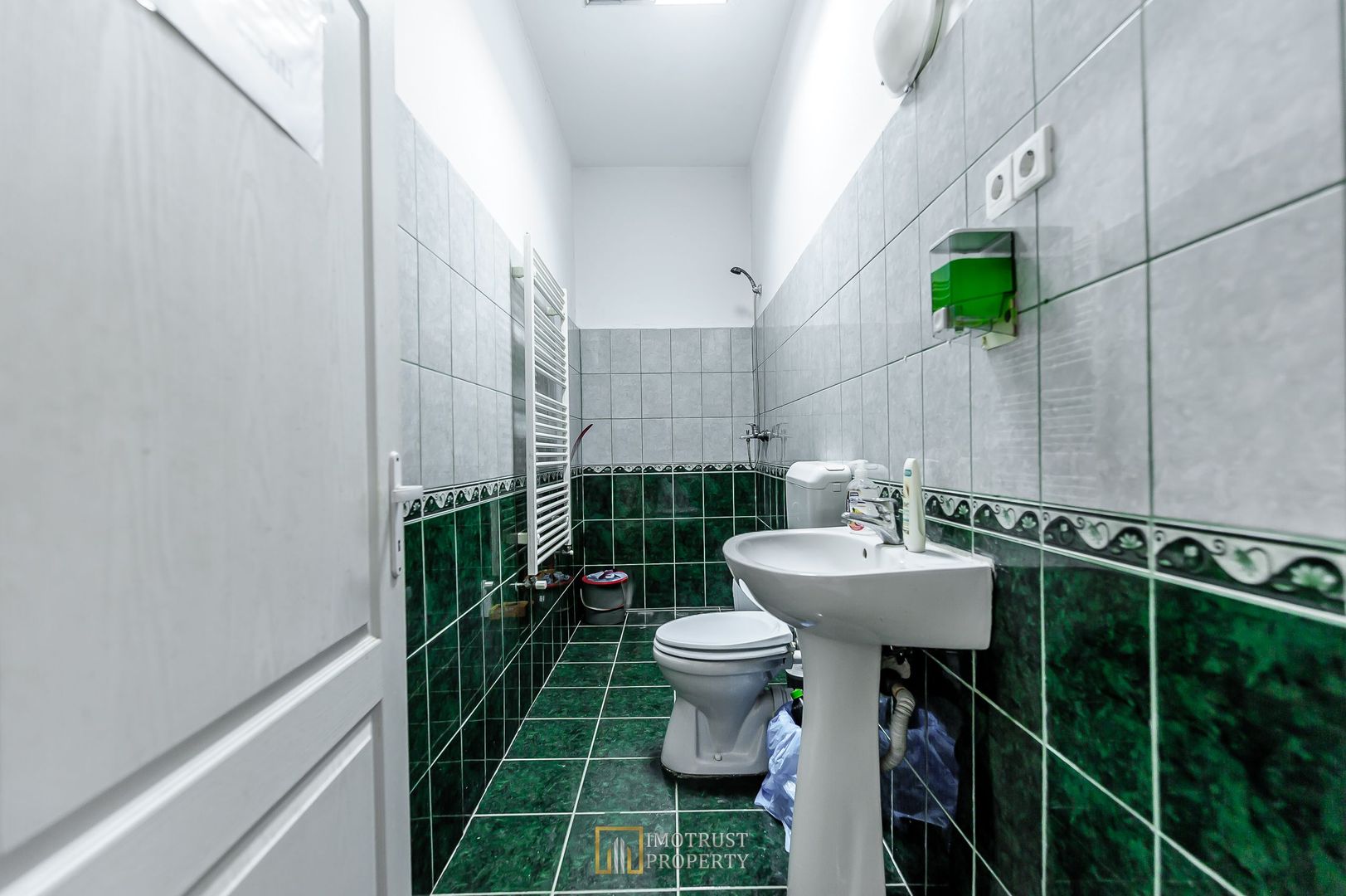 De vanzare casa ultracentrala– Str. Augustin Doinas, Arad | 98 mp - Poză 6