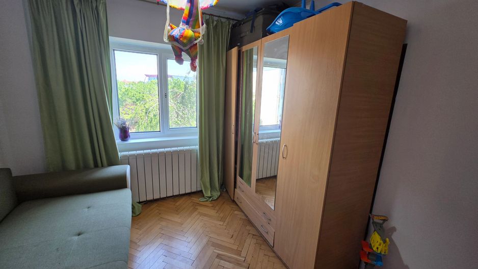 Vand apartament cu 4 camere aproape de centru - Poză 15