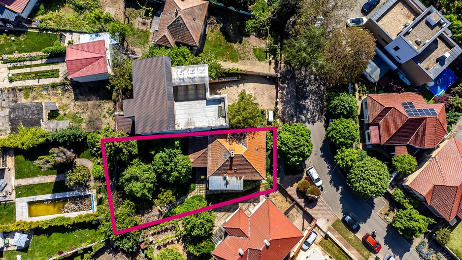 REPOZITIONARE PRET!!! Proprietate rară în zona de lux a Aradului - Poză 2