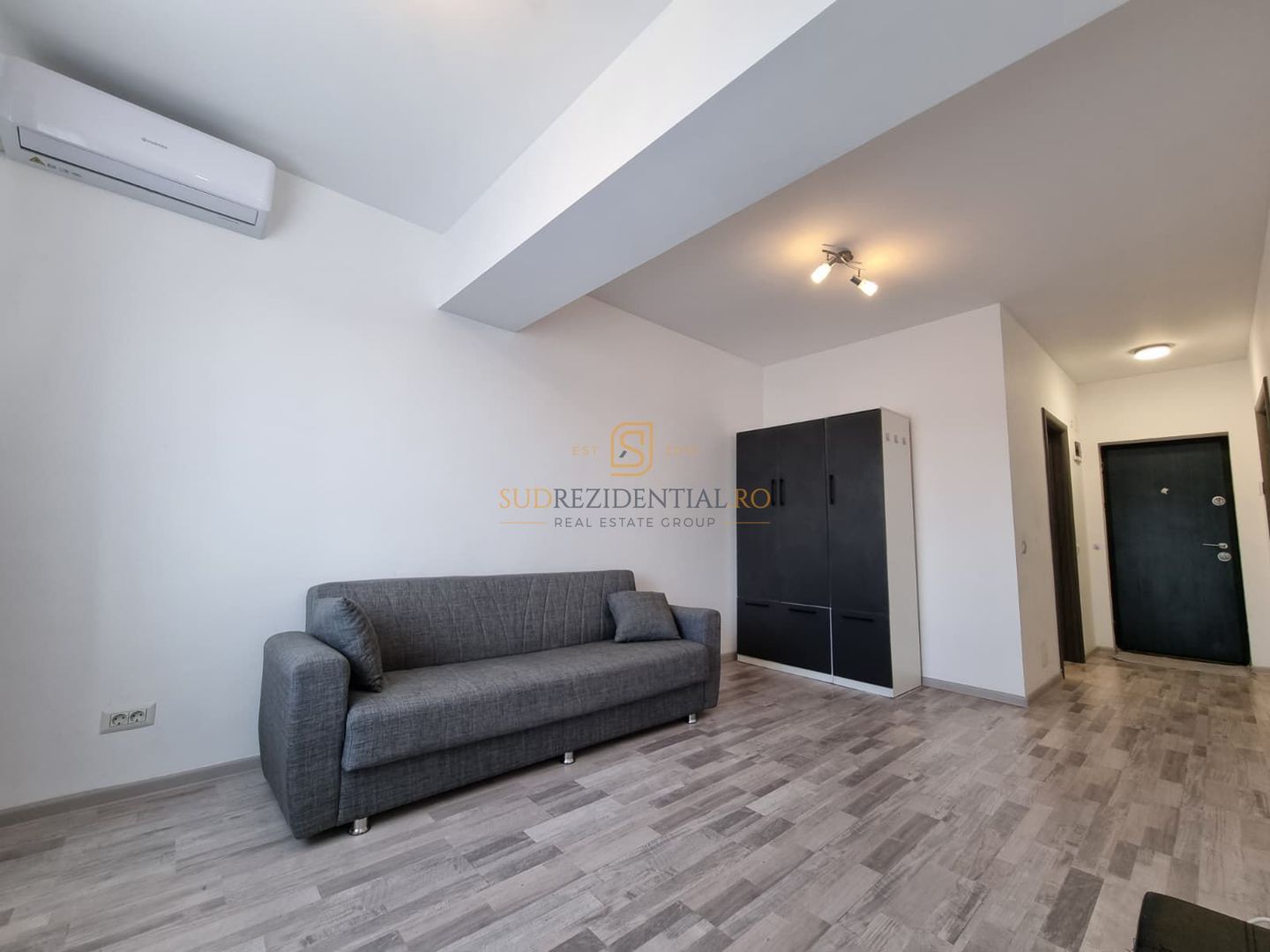 Garsoniera moderna de inchiriat, zona Metalurgiei, acces facil metrou - Poză 1