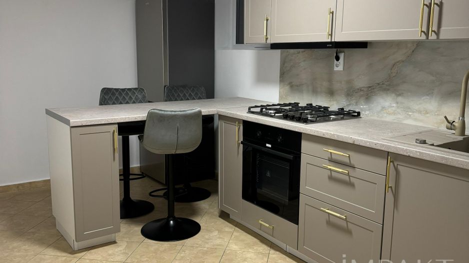 Apartament cu 4 camere spre inchiriere, zona Intre Lacuri! - Poză 4