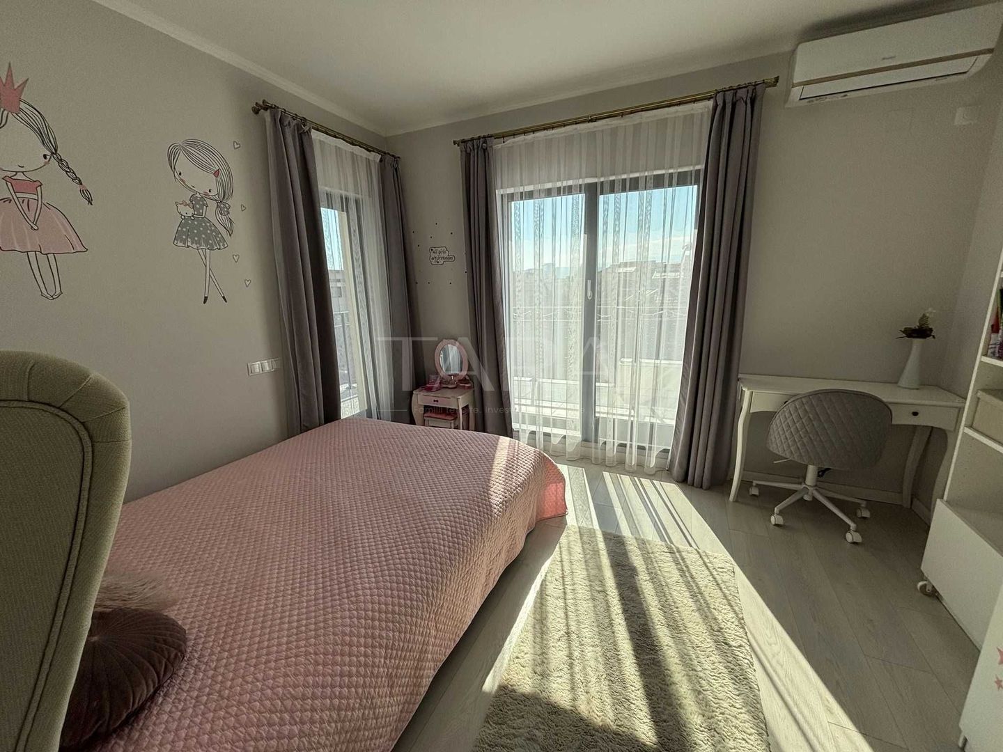 Casă tip duplex, modernă, zona Între Lacuri, Iulius Mall. - Poză 7