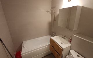 Apartament 3 camere Decomndat RENOVAT–  vis-a-vis de Palas Mall - Poză 19