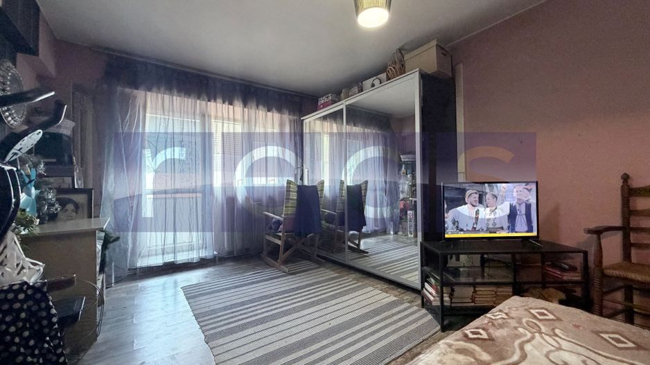 VANZARE APARTAMENT 4 CAMERE | 100 MP TOTALI | OTOPENI - Poză 8