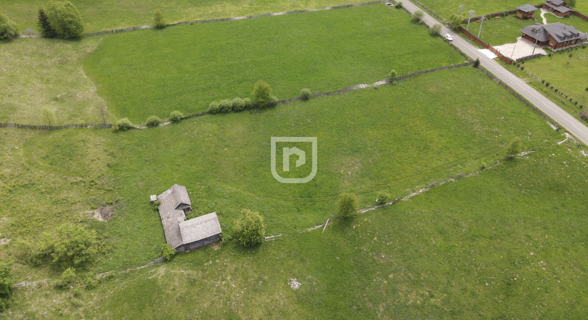 Teren Manastirea Humorului 4000mp - Poză 3