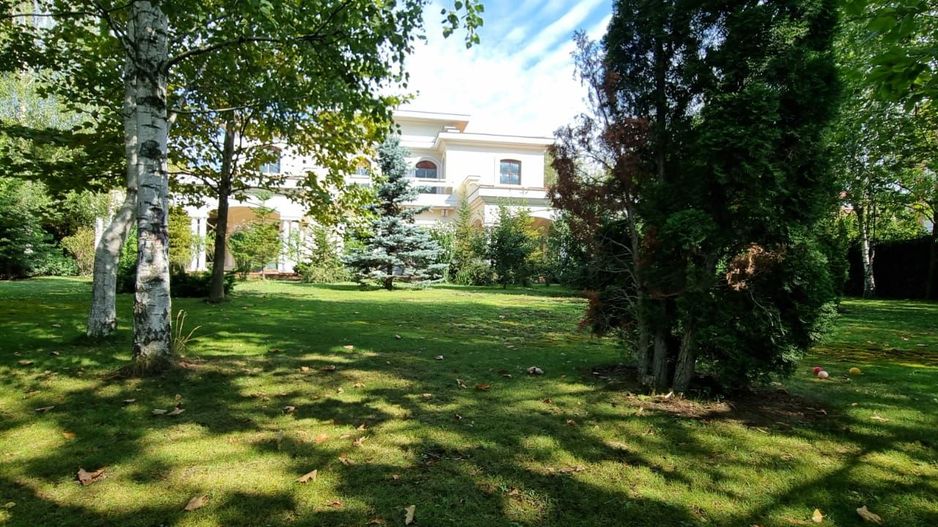 Spațiu. Lumină. Impact. Vilă unică în Prelungirea Ghencea - Poză 5