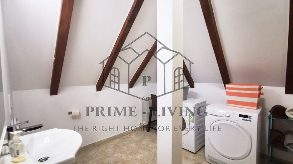 DE INCHIRIAT VILA CU 8 CAMERE, PISCINA SI GRADINA DE 1000MP IN PIPERA - Poză 11