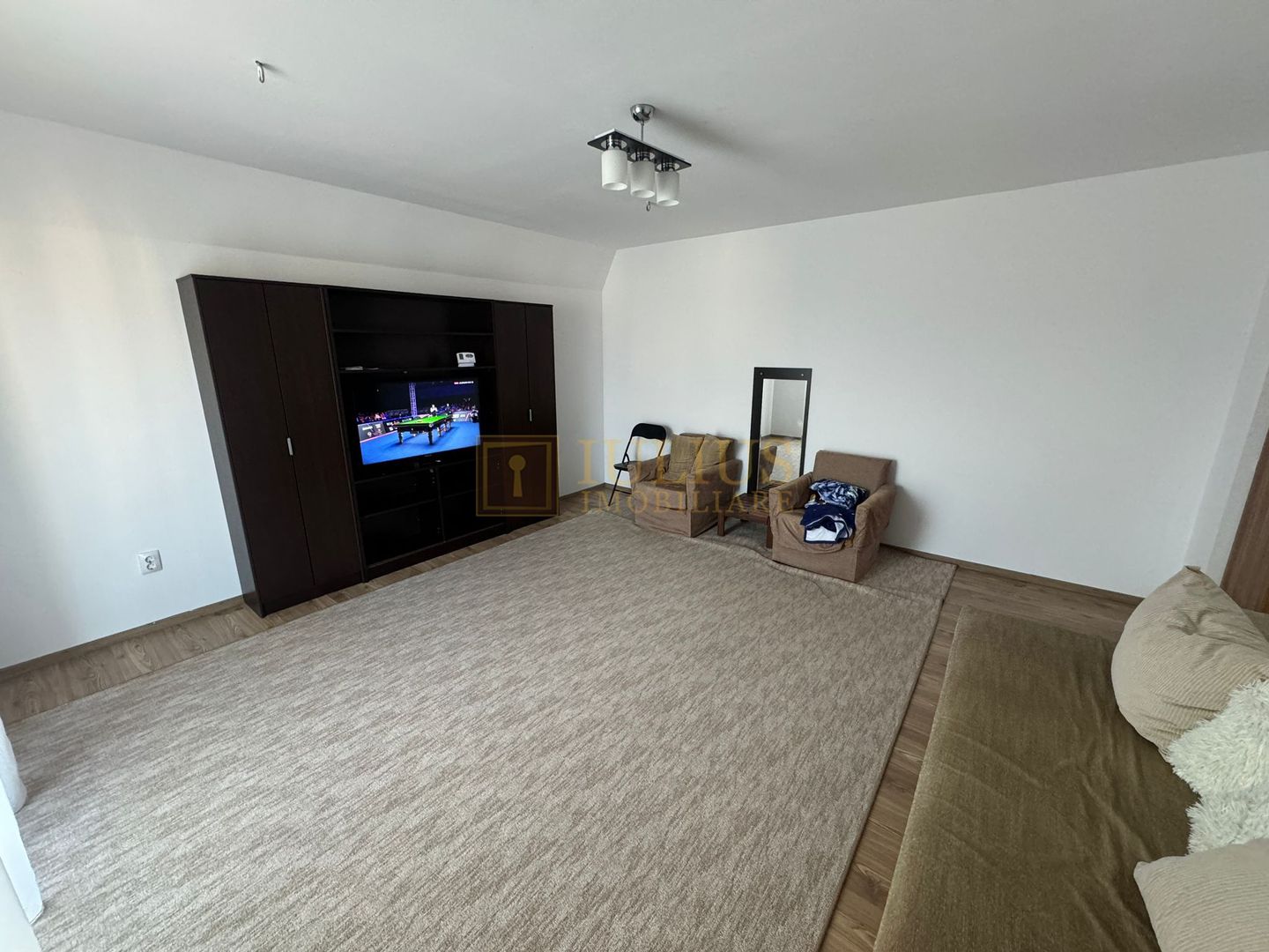 Zona Bucovina-2 Camere centrala proprie +Ac - Poză 4