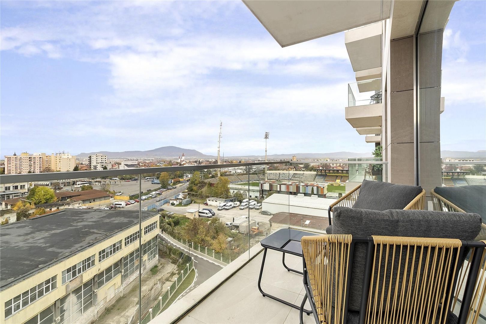 Apartament exclusivist cu 2 camere de închiriat în ONE66 design contemporan - Poză 3