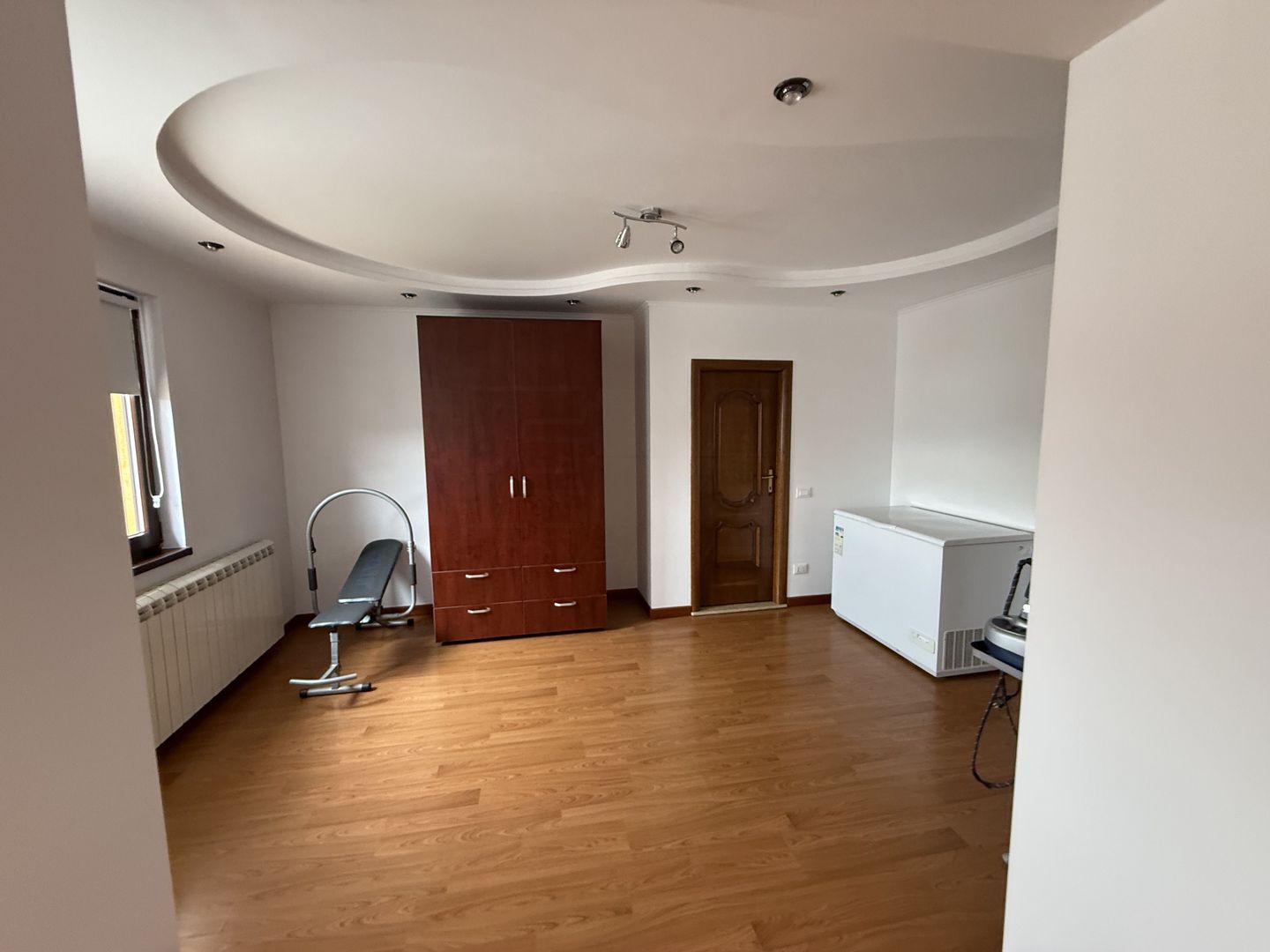 Casă de vânzare | Burdujeni | 417 mp construiți | Teren 1.200 mp - Poză 7