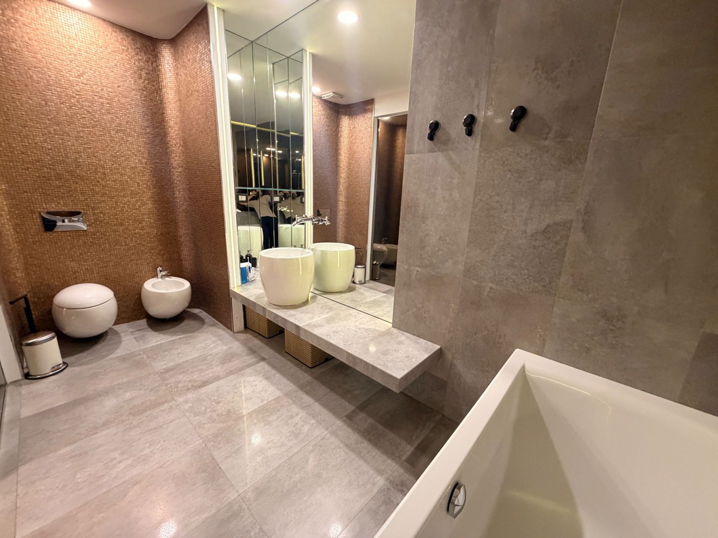 Apartament 3 Camere Cortina Herastrau Gafencu FRANCEZ cu PARCARE 125mp - Poză 3