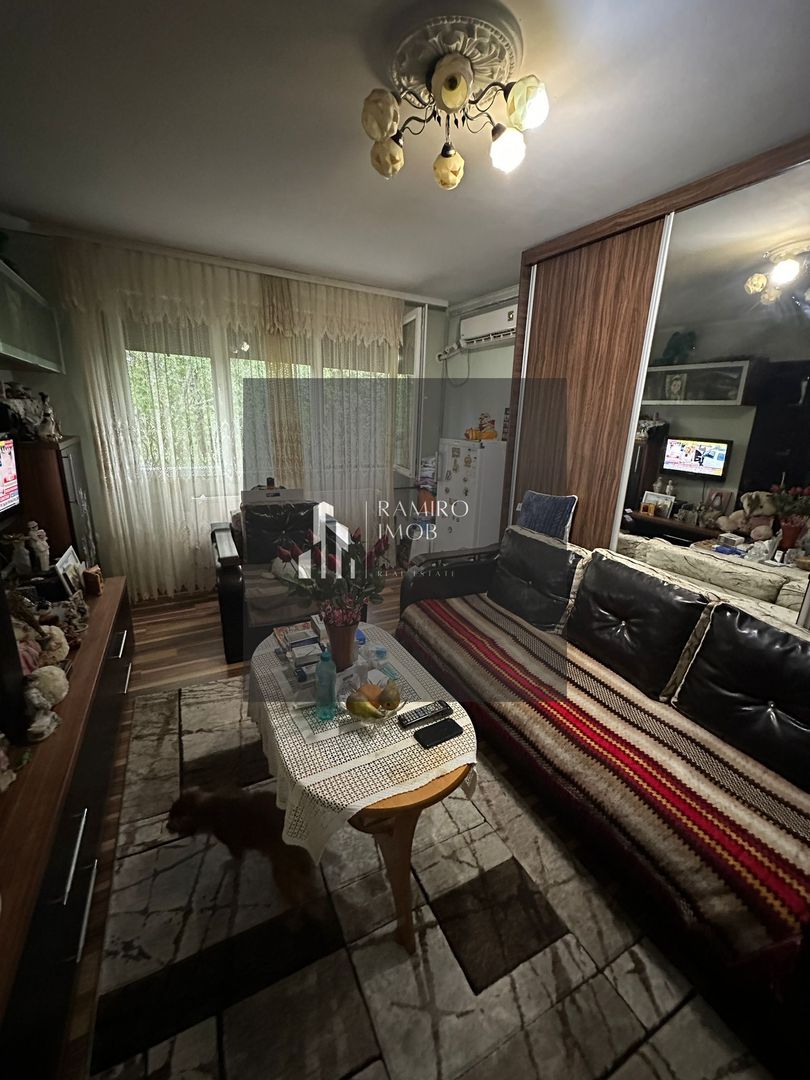 Garsoniera Zona Luica/Constantin Brancoveanu - Poză 1