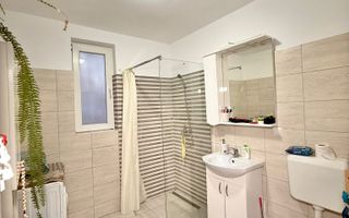 Apartament 3 camere,60 mp, balcon ,parcare, zona Terra,  Floresti - Poză 8