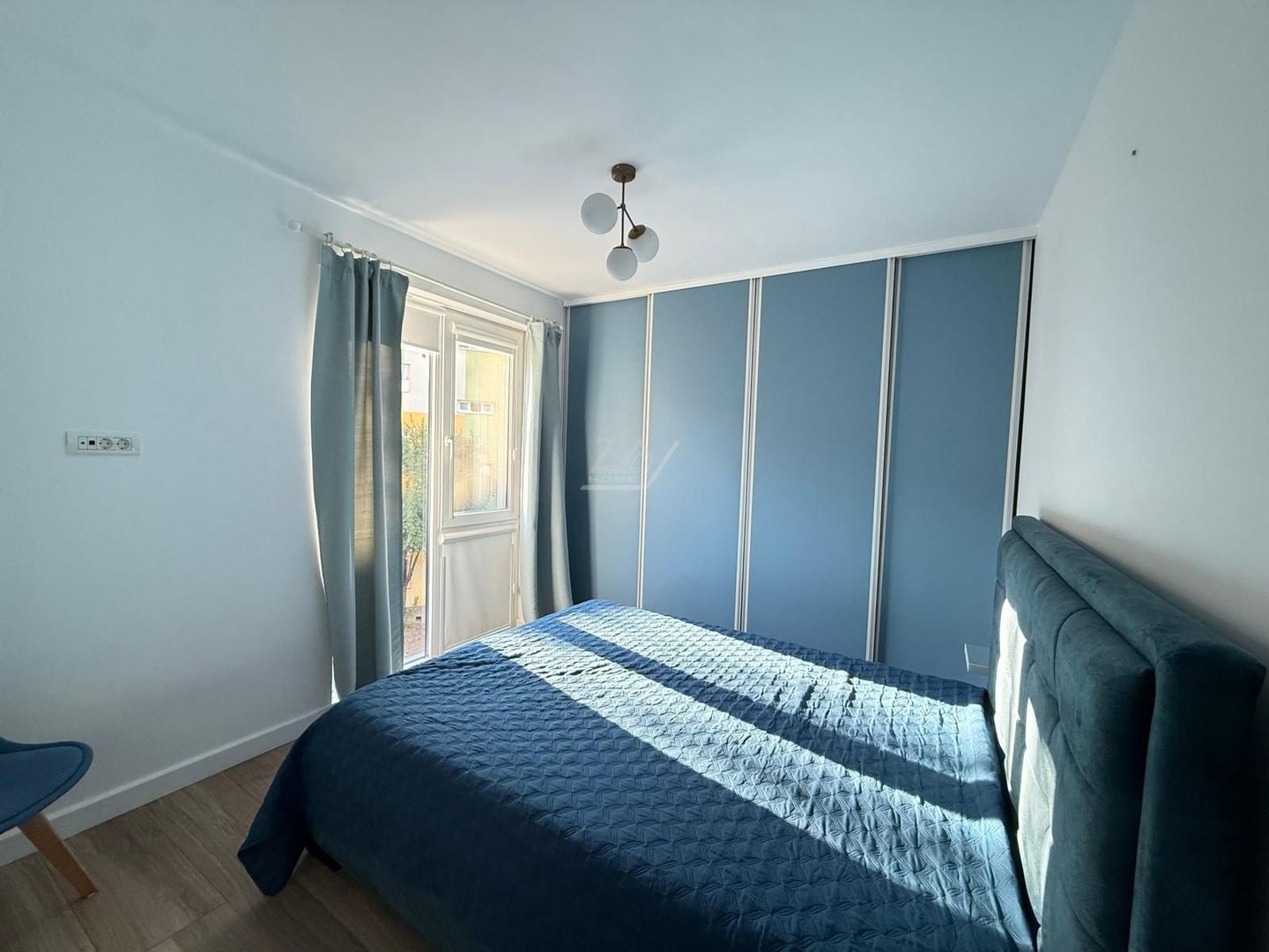 Mobilat si utilat complet. Dressing. Loc de parcare. - Poză 7