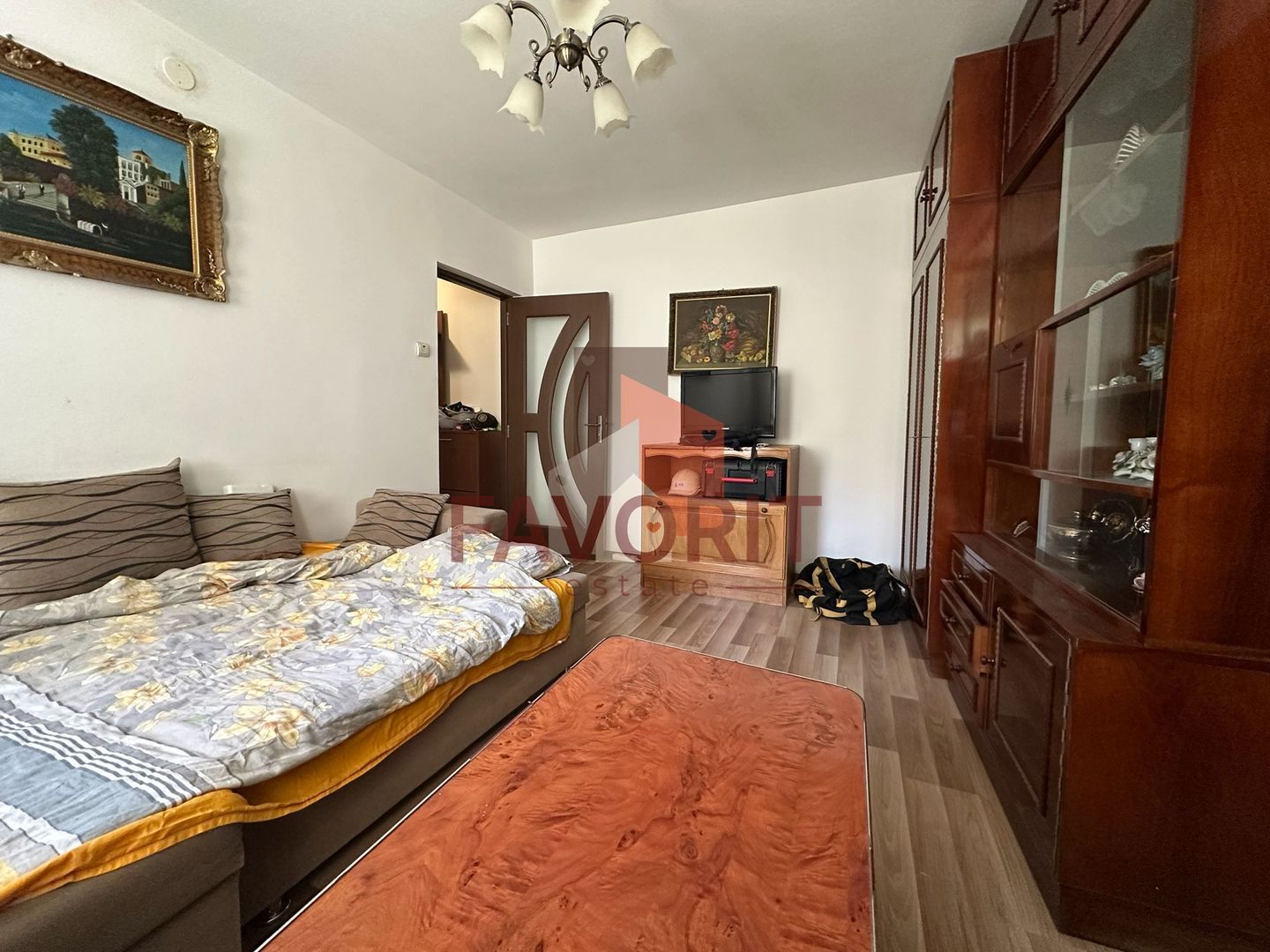 2 camere | etaj intermediar | mobilat si utilat | zona excelenta | - Poză 1