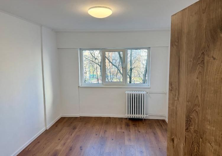 Apartament 3 camere de vânzare Gorjului - Poză 1