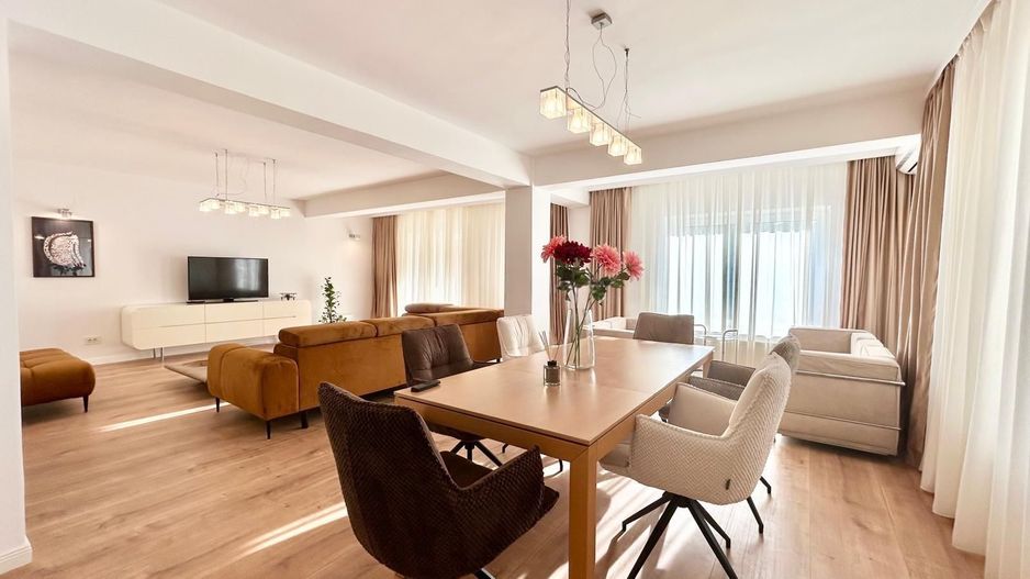 Rent | 4 rooms Villa | Iancu Nicolae I Pipera I Private Garden - Poză 5