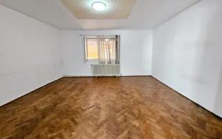 Casa 5 camere, 369 mp teren, zona Centru, pretabila pentru birouri - Poză 18