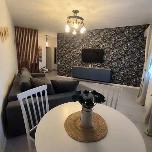 AP. 2 CAMERE PACII, PRIMA INCHIRIERE, LOC PARCARE, METROU 3 MINUTE - Poză 3