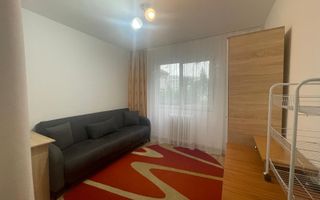 Apartament de 3 camere, 50mp, zona strazii Parang - Poză 3